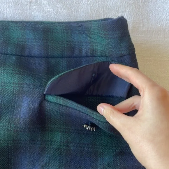 LOFT navy and green plaid wool pocket skirt - size 6 - NEW without tags - Picture 4 of 8